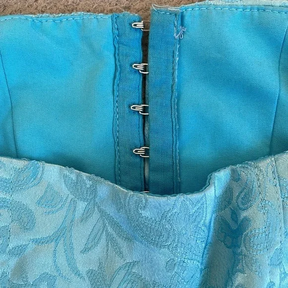 EC Princess Polly Day Dreaming Crop Top - Blue - Size 2 - Picture 4 of 4